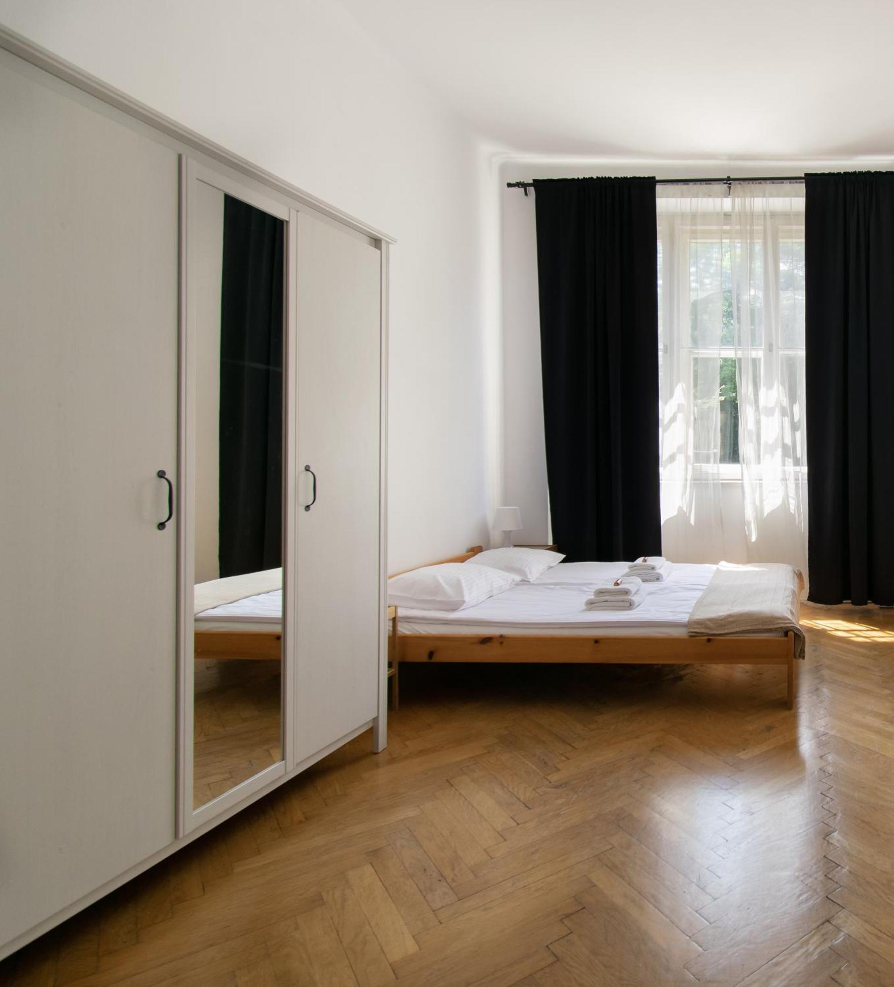 Retro Apartmentments Łobzowska street Kraków Zewnętrze zdjęcie